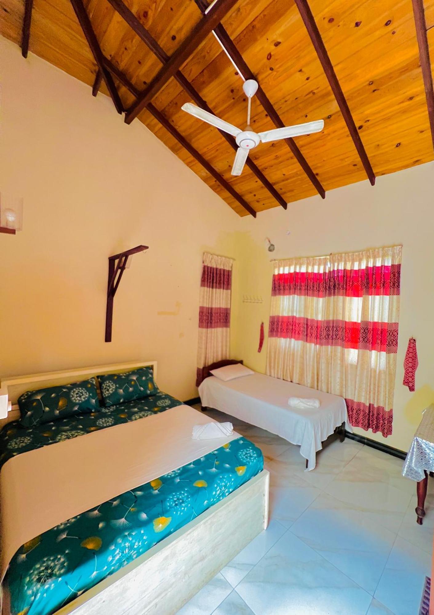 Malwaththa Mount Villa Kandy Exterior foto